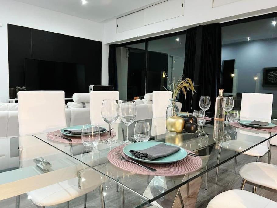 Вилла Luxury House Del Delta Дельтебре Экстерьер фото